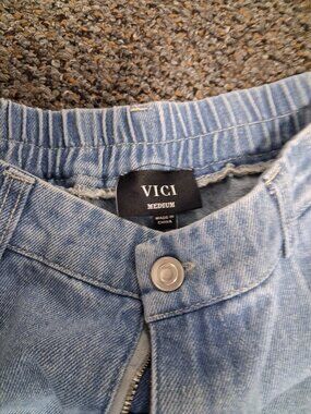 Vici Jeans Womens Medium Wide Leg Medium Wash High Rise Pleated Boho Grunge